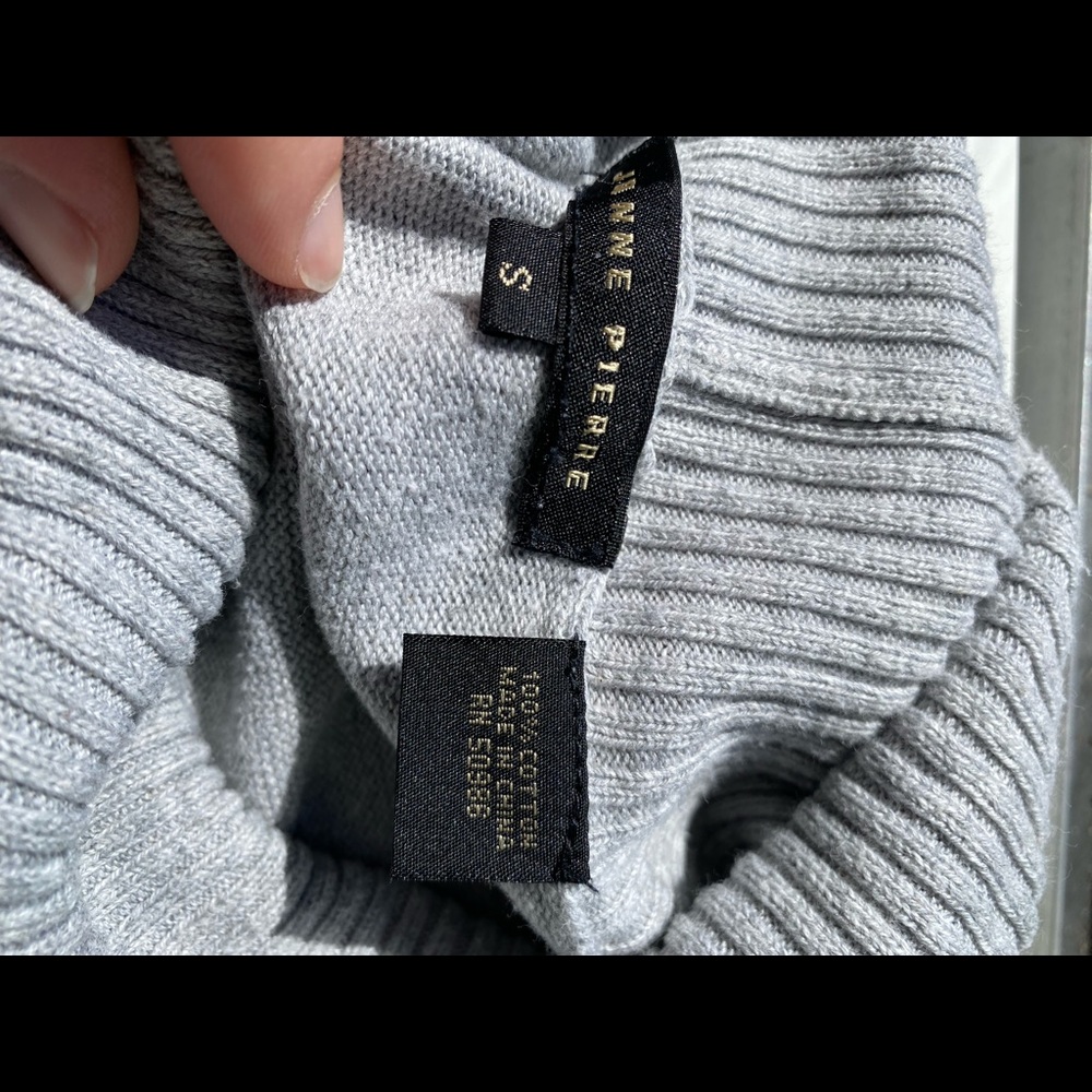 Small grey turtleneck sweater %100 cotton- biodegradable